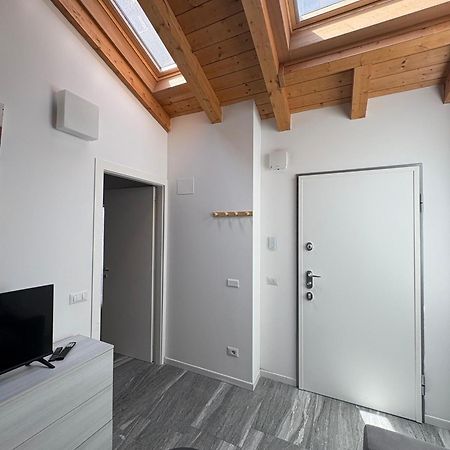Essential Apartment Sesto San Giovanni Exterior foto