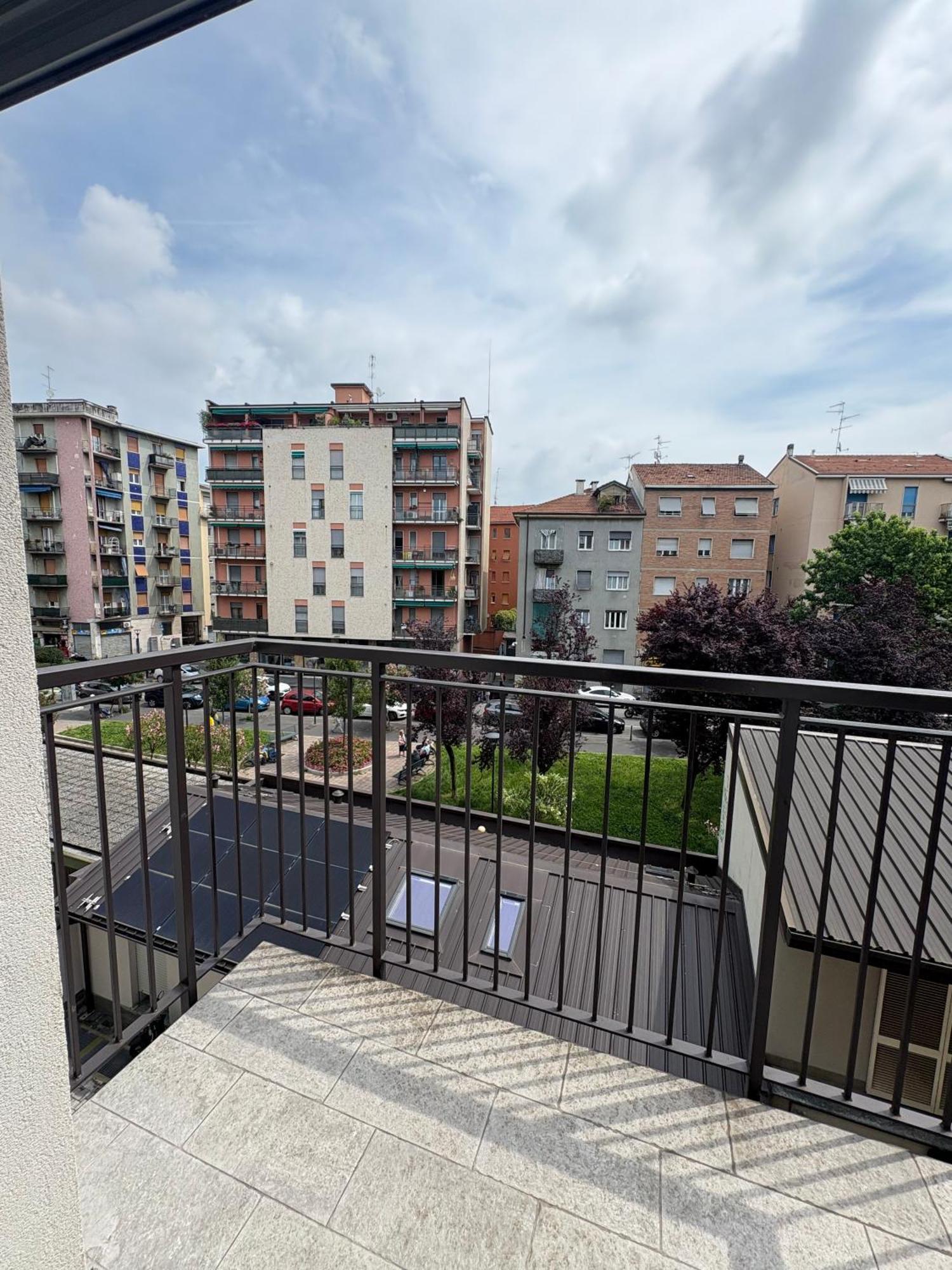Essential Apartment Sesto San Giovanni Exterior foto